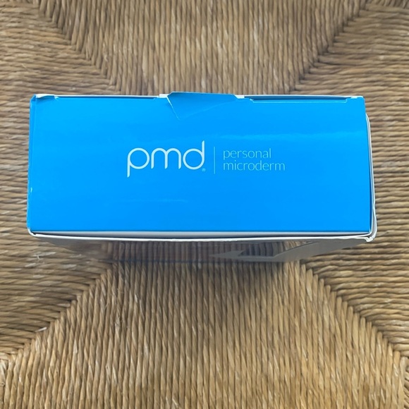 Microdermabrasion Exfoliation Vacuum Suction Anti Aging Device New - Picture 7 of 9